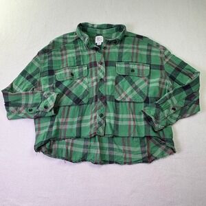 BDG  Rayne Patchwork Button Down Cropped Shirt Soft Flannel Sz Small Raw Hem